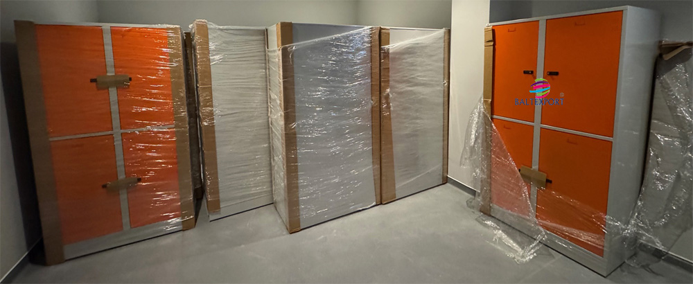 Armário com Fechadura de Codigo Baltexport