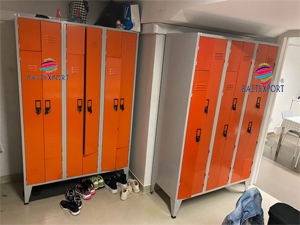 Vestiario Triplo com 6 Portas em Z Portas Cinza e Laranja 1900x1200x500