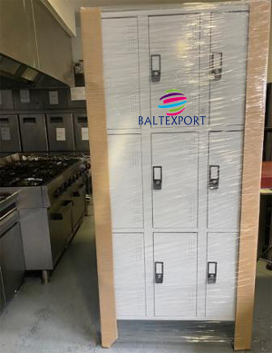 Vestiario triplo com 9 Cacifos Sobrepostos Chapa Cinza 1900x900x500 mm Core