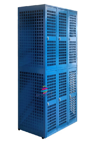 Vestiário Triplo 6 Portas em Rede Azul para Multiusos Baltexport